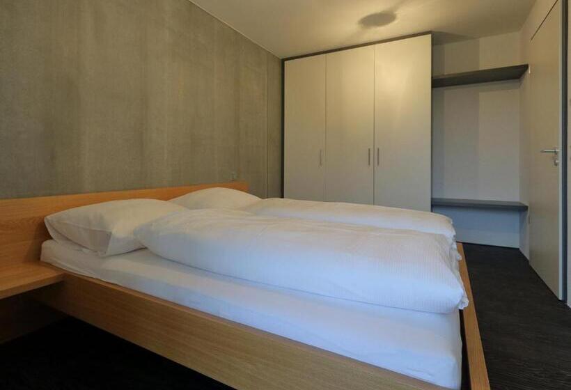 Апартаменты 1 Спальня с Террасой, Hewen Apartments