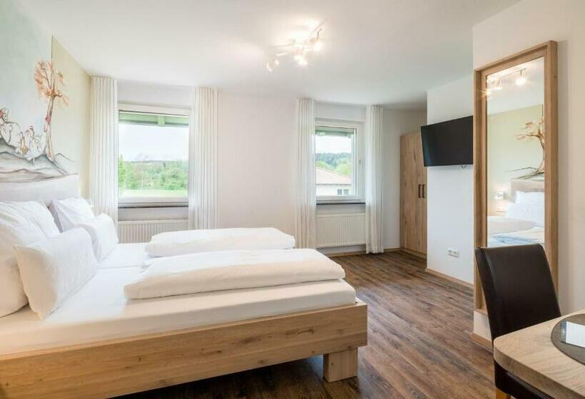 Номер Стандарт, Hofgut Tiergarten