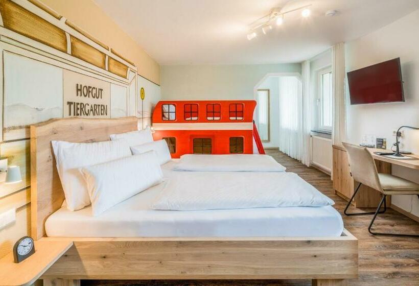 Семейный Номер, Hofgut Tiergarten