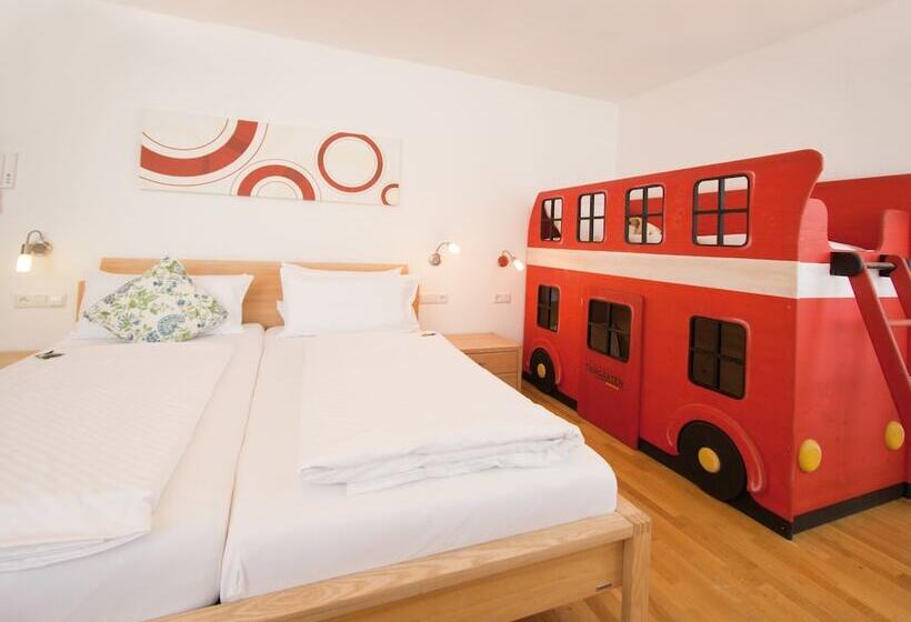 Семейный Номер, Hofgut Tiergarten