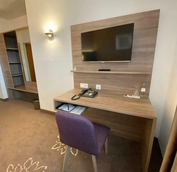 스탠다드 싱글 룸, In Den Herrnwiesen