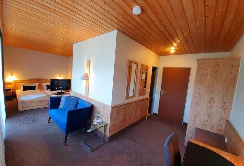 스탠다드 룸, In Den Herrnwiesen