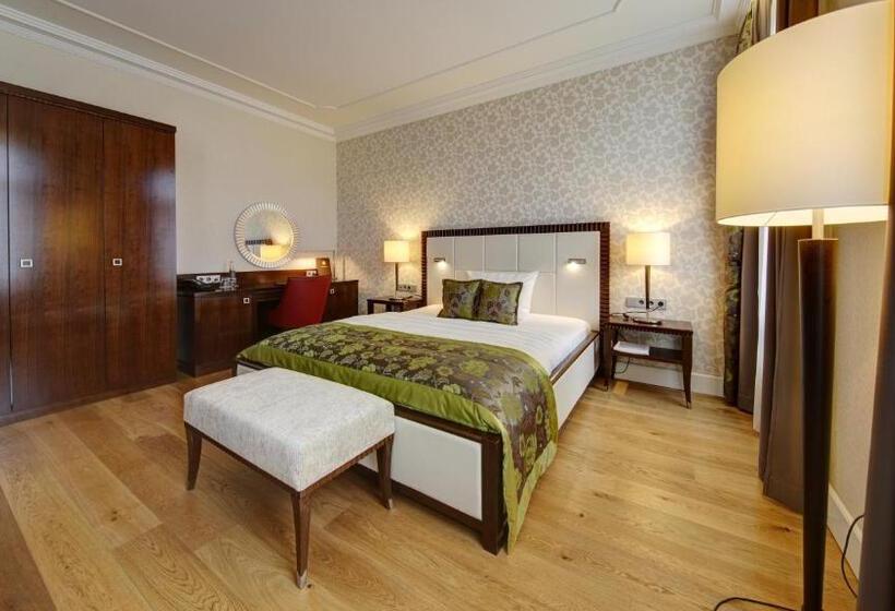 컴포트 룸, Kleiner Rosengarten