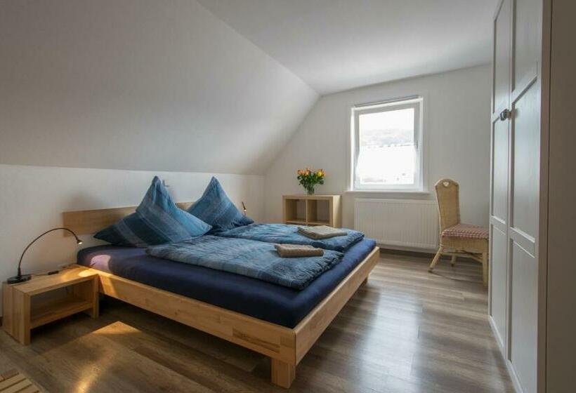 Номер Стандарт, Pension Zur Schönen Aussicht