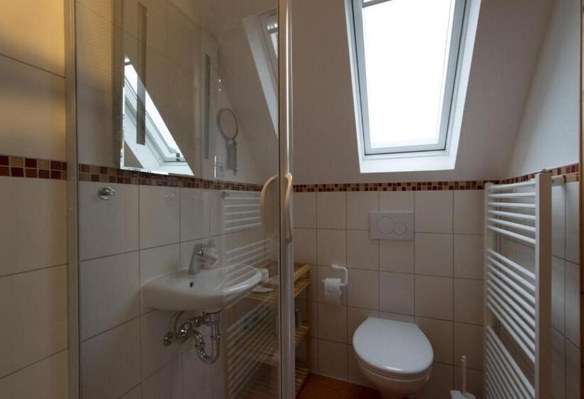 Номер Стандарт, Pension Zur Schönen Aussicht