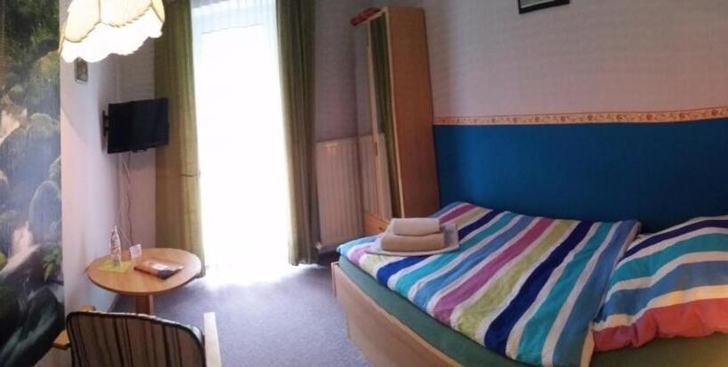 חדר סטנדרט יחיד, Pension Dressel