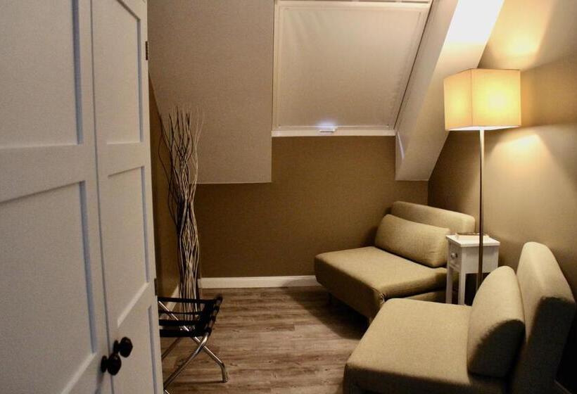 ジュニアスイート, Pension Willebuhr