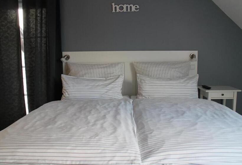 ガーデンビュースタンダードルーム, Pension Willebuhr