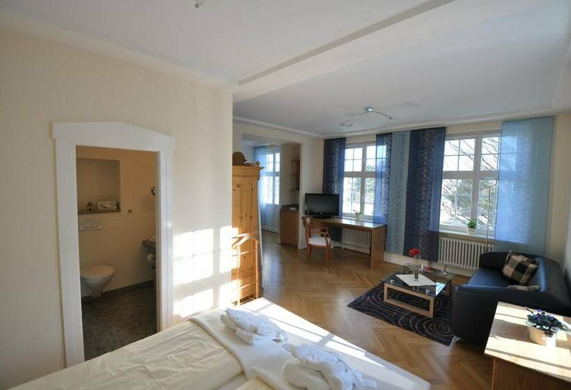 דירת חדר, Villa Andante Apartment