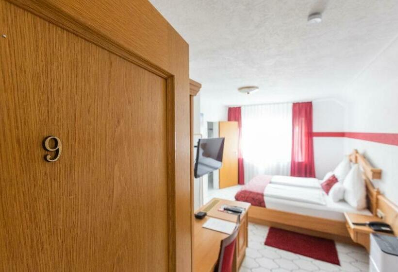 标准间, Weinhaus Wiedemann