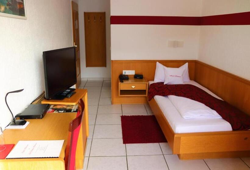 标准单人间, Weinhaus Wiedemann