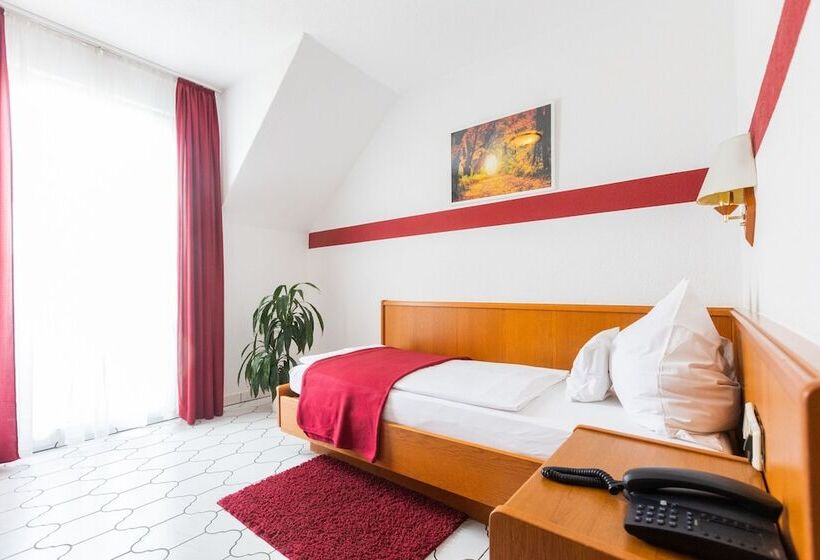 标准单人间, Weinhaus Wiedemann