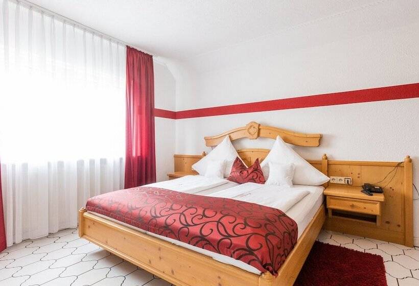 标准间, Weinhaus Wiedemann