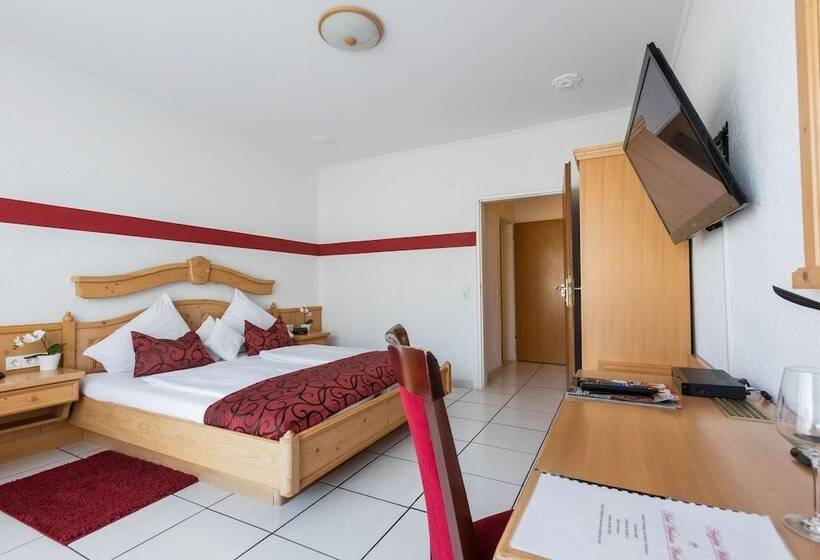 标准间, Weinhaus Wiedemann