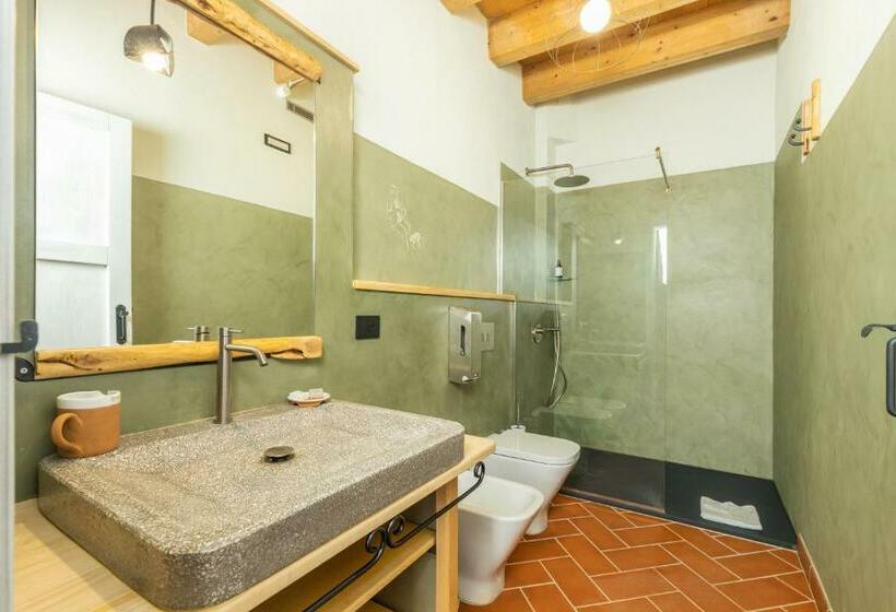 חדר סטנדרט, Domu Bresca