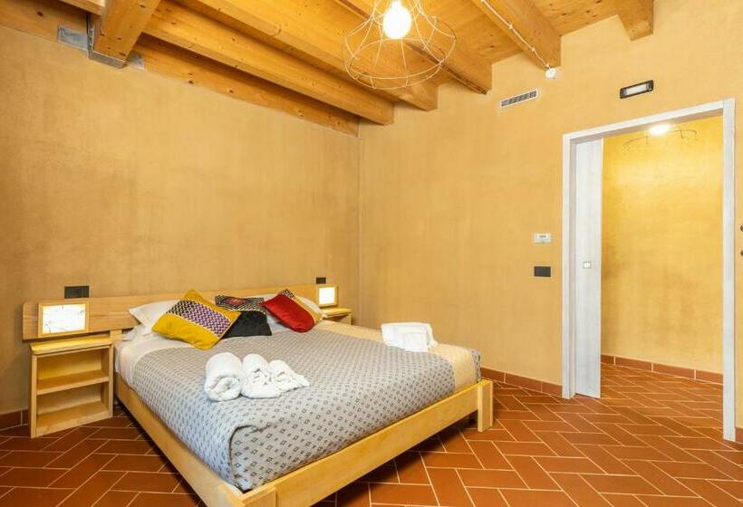 חדר משפחתי, Domu Bresca