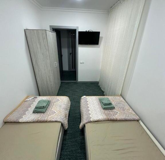 Chambre Economy, Zara Guest House