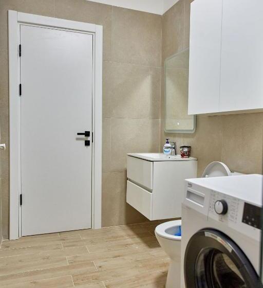 إستديو قياسى مزود بشرفة, Apartamente By Alz Infinity