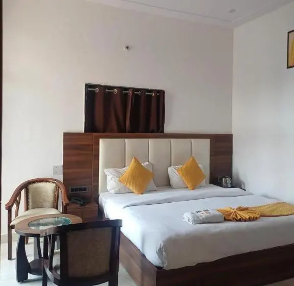 Quarto deluxe, Jrs