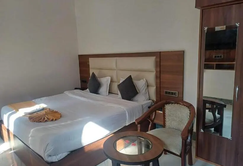 Quarto deluxe, Jrs