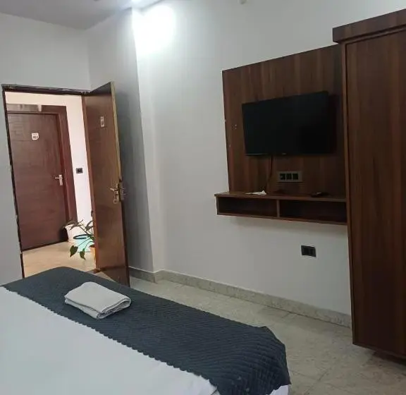 Quarto superior, Jrs