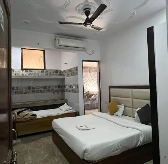 Quarto Familiar, Jrs