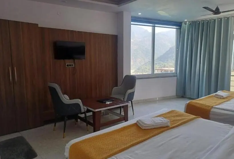 Quarto Familiar, Jrs