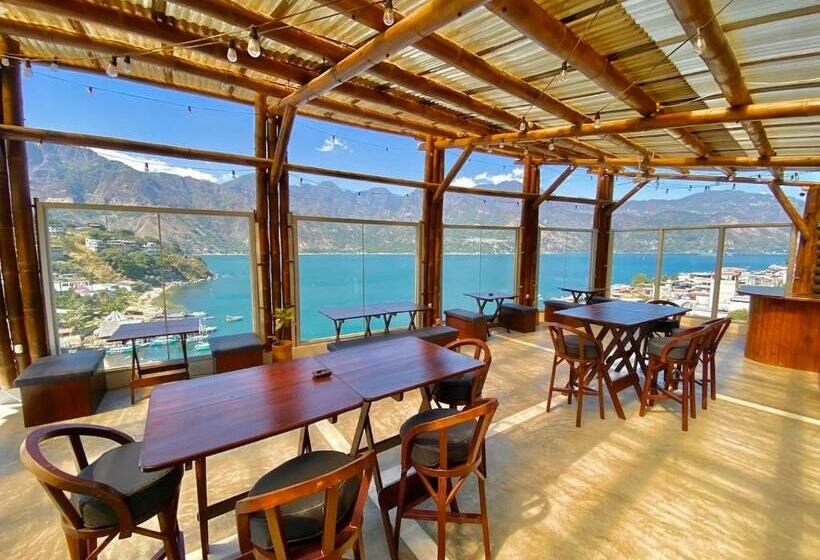 سوئیت با تخت بزرگ, Monaco