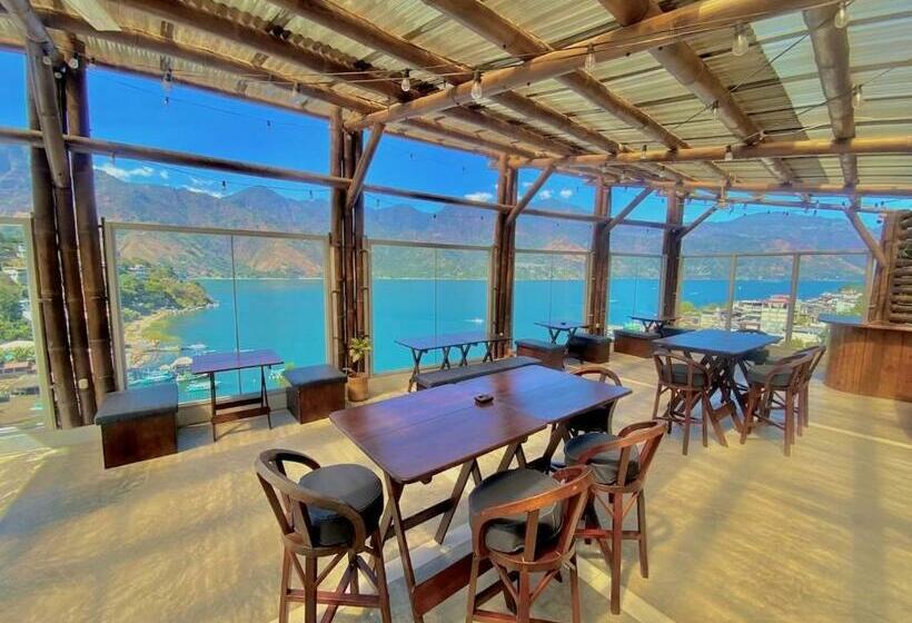 سوئیت با تخت بزرگ, Monaco