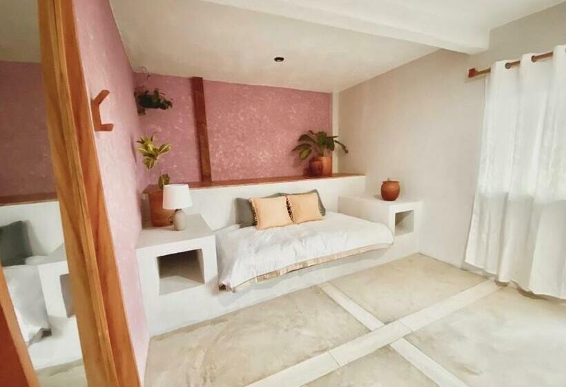 خانه 1 خوابه, Monaco