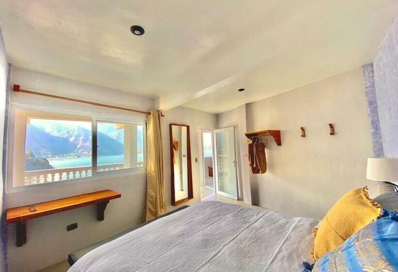 اتاق خانوادگی, Monaco