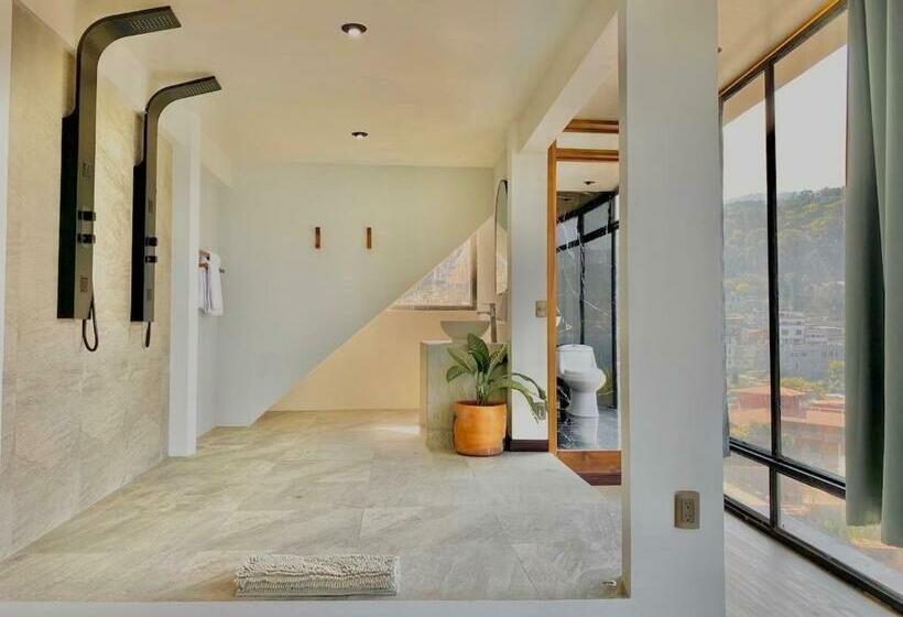 خانه 1 خوابه, Monaco