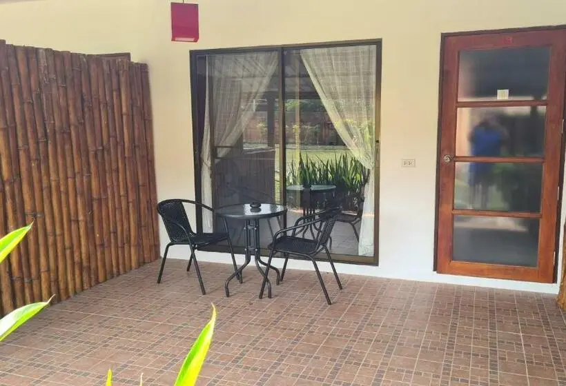 Standard-bungalow, Kanchira Resort