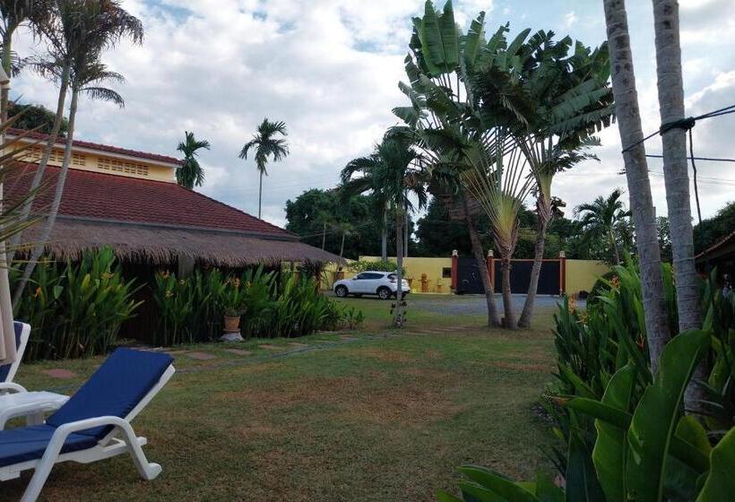 Бунгало Стандарт, Kanchira Resort