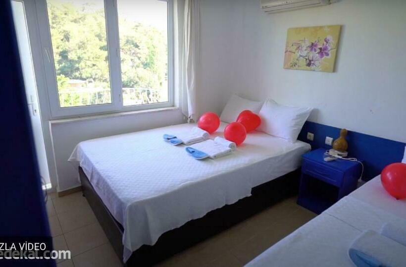 اتاق استاندارد سه نفره, New Golden Gate Butik Otel