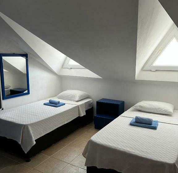 اتاق خانوادگی با چشمانداز کوه, New Golden Gate Butik Otel