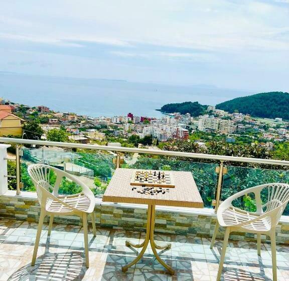 اتاق لوکس, Mistral Inn