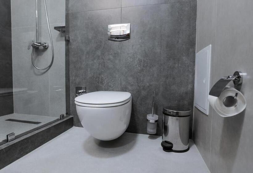 آپارتمان 2 خوابه, Premier