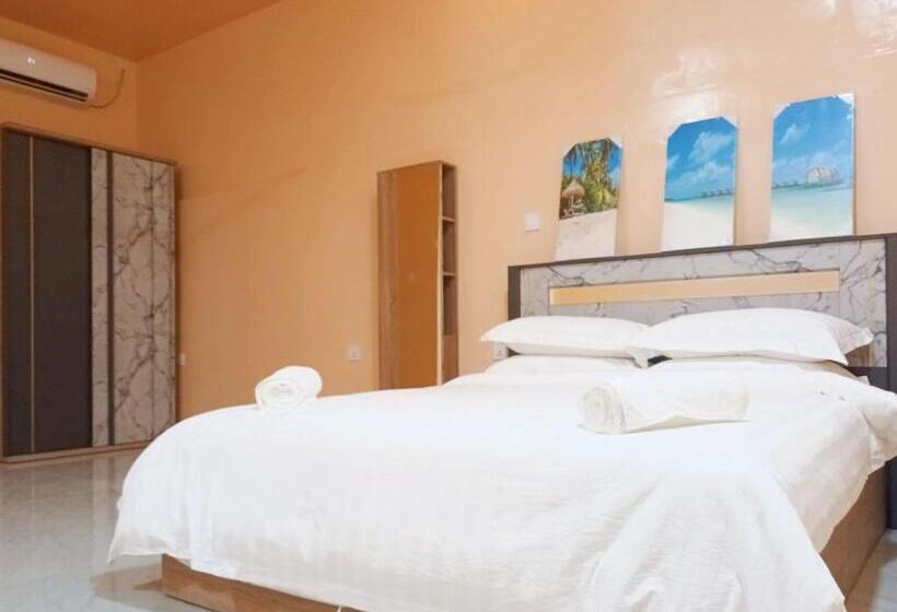 اتاق اکونومی, Tropical Stay Thulusdhoo