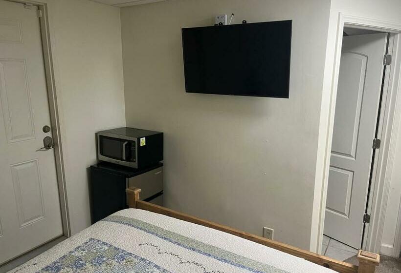 شقة غرفة واحدة, Beautiful Room Just Waiting For You!