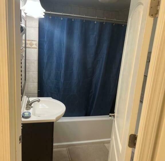 带1个卧室的公寓, Beautiful Room Just Waiting For You!