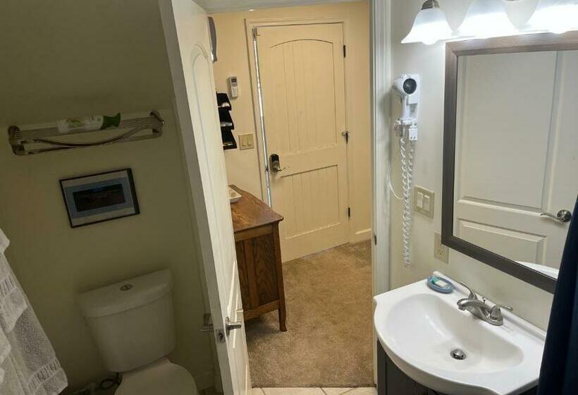 شقة غرفة واحدة, Beautiful Room Just Waiting For You!