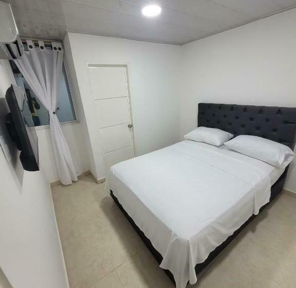 Chambre Standard, Maria Eugenia
