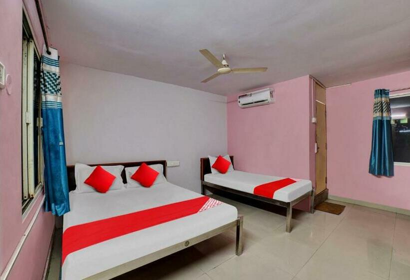 Трехместный Номер Классика, Oyo Flagship 81255  Anu Residency