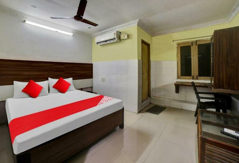 Трехместный Номер Классика, Oyo Flagship 81255  Anu Residency
