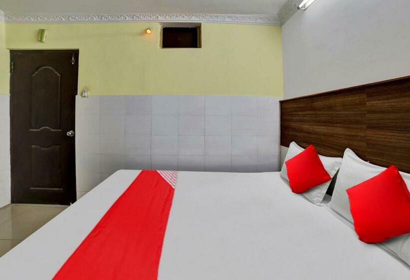 Трехместный Номер Классика, Oyo Flagship 81255  Anu Residency