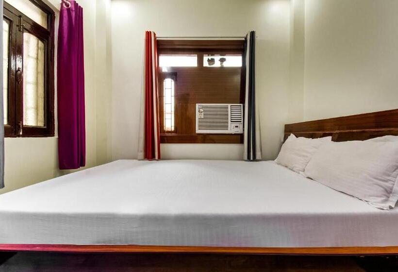 اتاق کلاسیک سه تخته, Spot On 81255b Happy Guest House