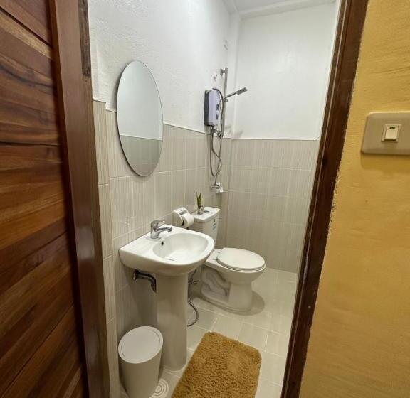 اتاق استاندارد, Elisha S Guest House