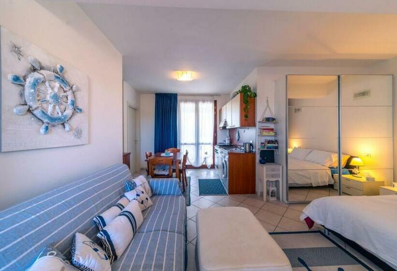 Студия Deluxe, Residence Alessandra