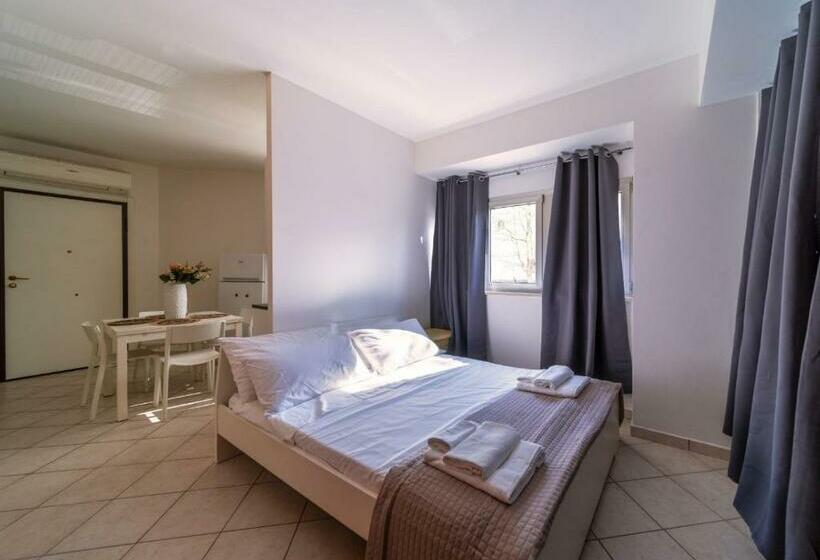 استودیوی لوکس, Residence Alessandra